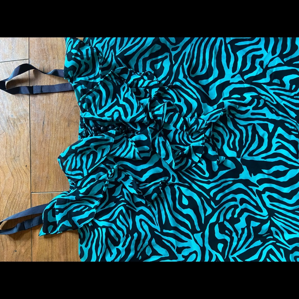 Really cute large silky blouse